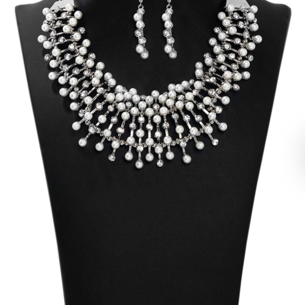 Elegant Silver Pearl Necklace and Earring Set
